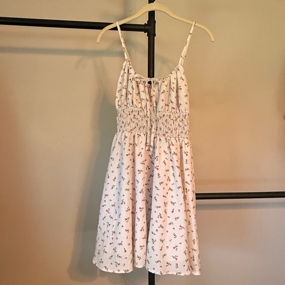Shein White Floral Smocked Mini Dress‎ Small Cottagecore Adjustable Straps